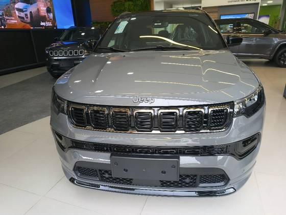 JEEP COMPASS 2.0 HURRICANE 4 TURBO GASOLINA BLACKHAWK AT9 JEEP COMPASS 2.0 HURRICANE 4 TURBO GASOLINA BLACKHAWK AT9